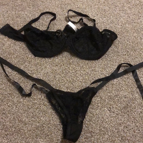 Intimates & Sleepwear Cute Bra And Underwear Set Poshmark